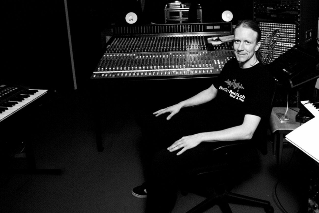 Francis-Feedback-Studio01